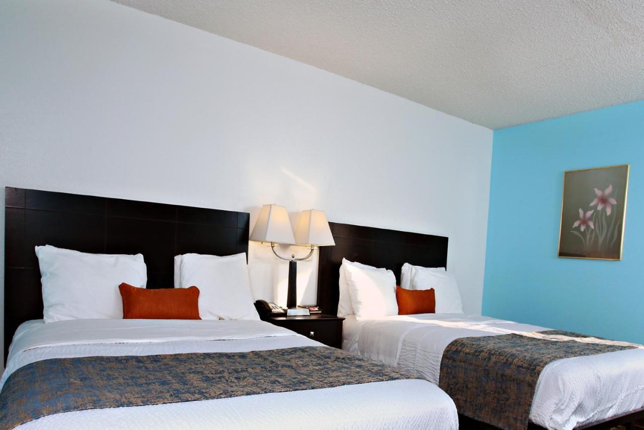 Coratel Inn & Suites By Jasper Newton Buitenkant foto